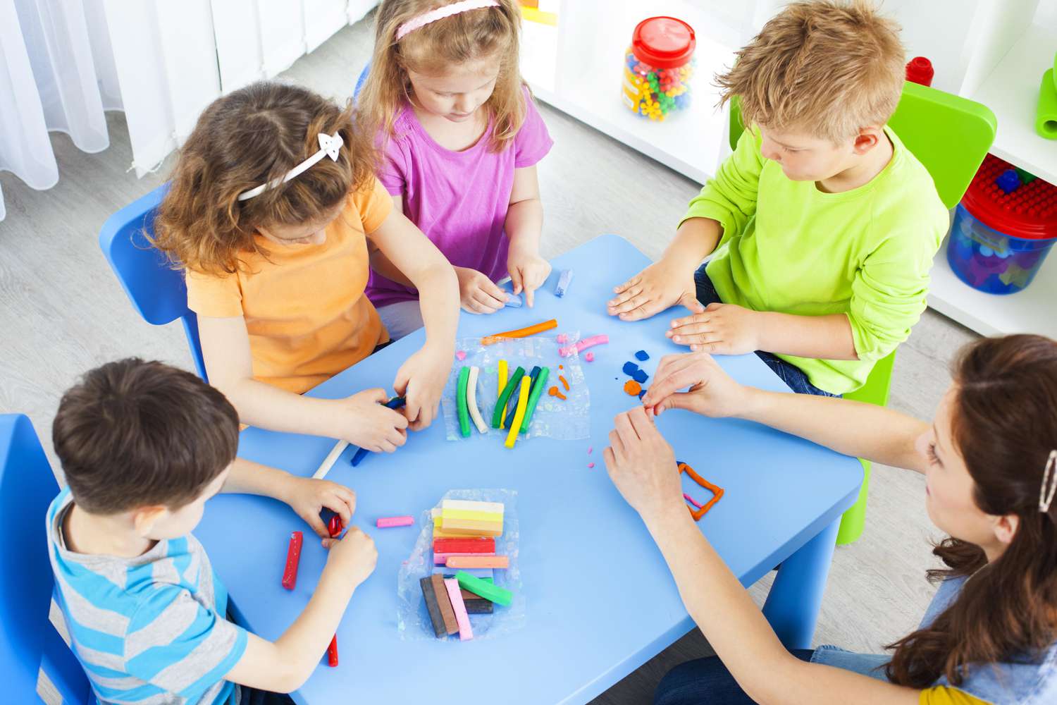 Preschool: Preschoolers Craft Activities with playdo