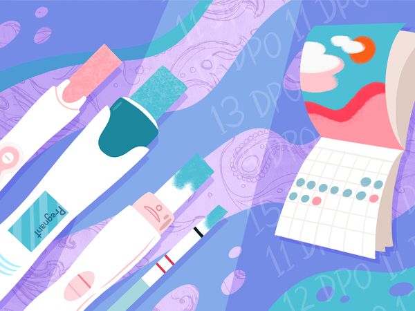 Pregnancy tests with a calendar marking days (How Does a Pregnancy Test Work?)