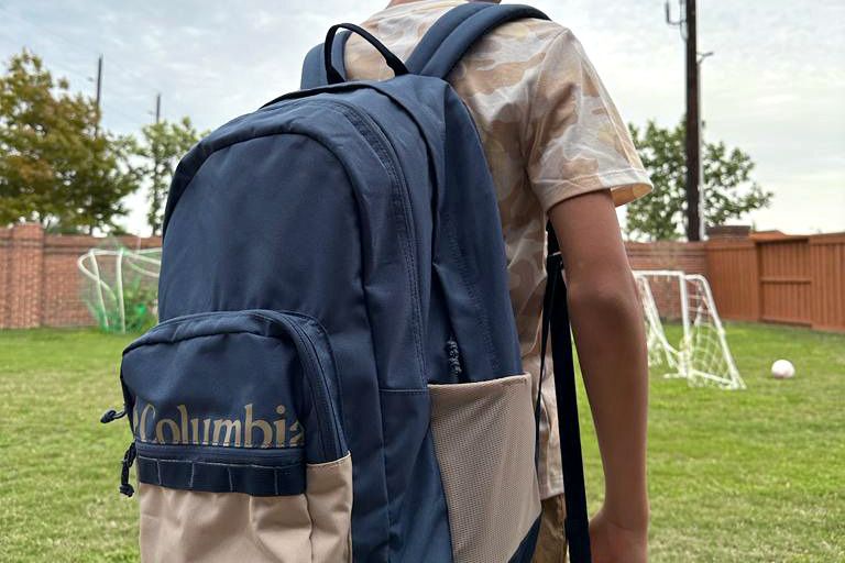 Person wearing Columbia Zigzag 30L Backpack