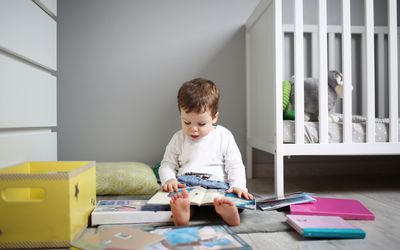 Toddler reading books