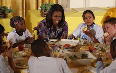 肥胖语录——米歇尔·奥巴马与学生们共进晚餐