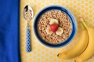 Bowl of cereal with fresh fruit