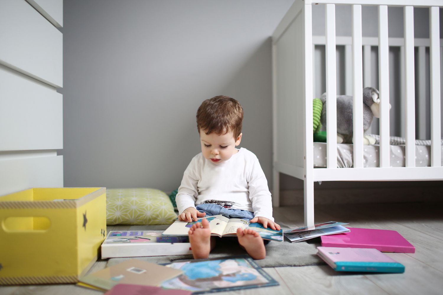 Toddler reading books