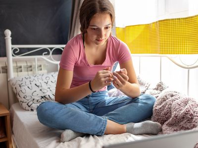 Teenage Girl On Online Psychotherapy