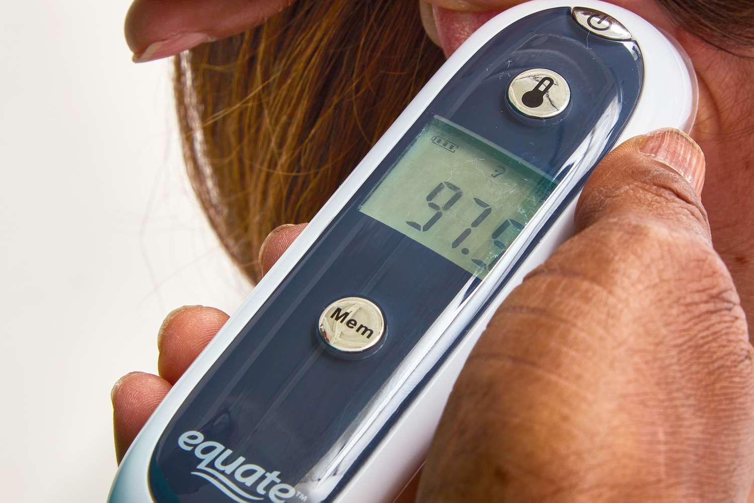 Equate Infrared 1-Second In-Ear Digital Thermometer