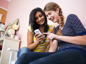 Create cellphone rules that will keep your teen safe.