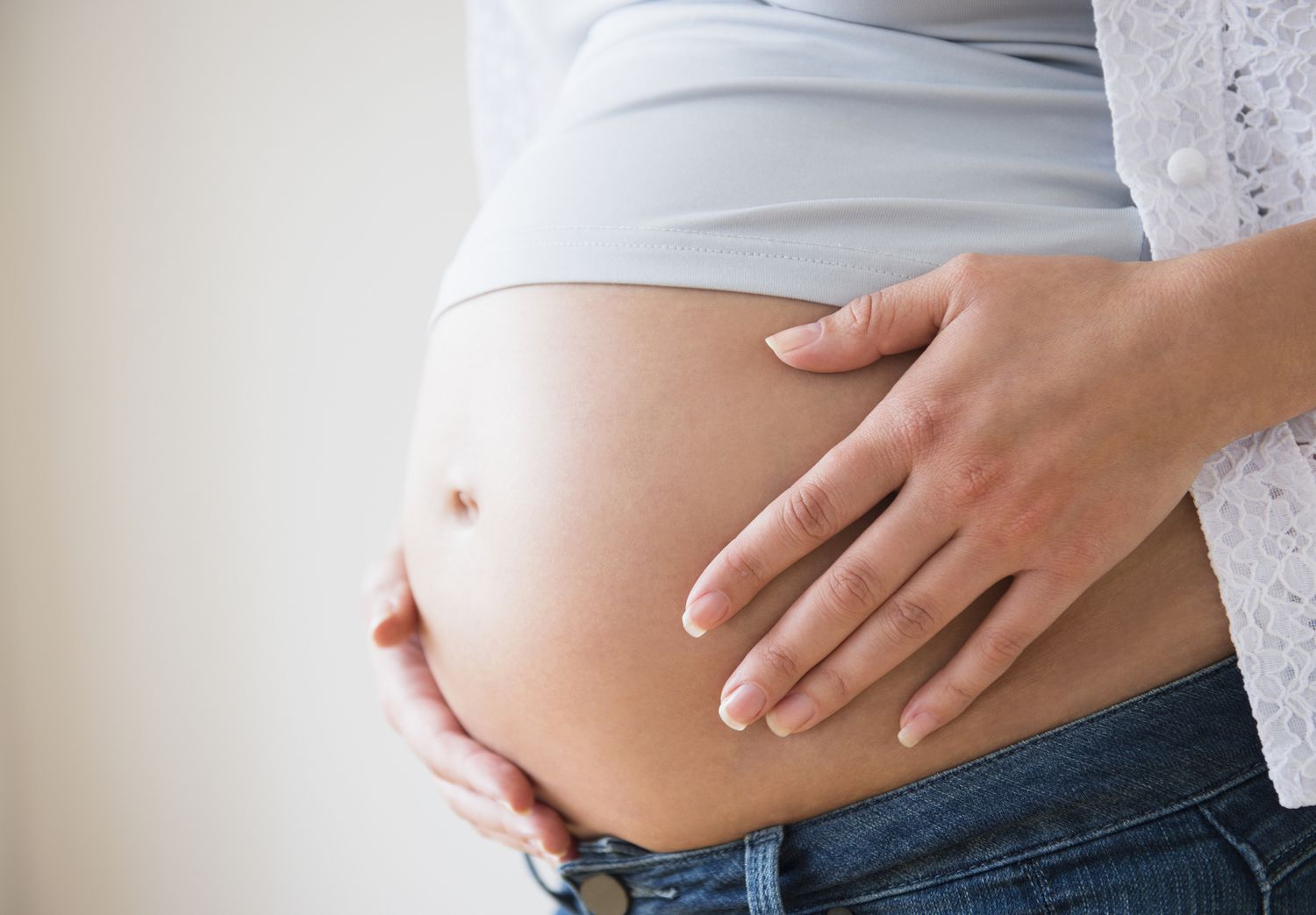 photo of pregnant person's stomach