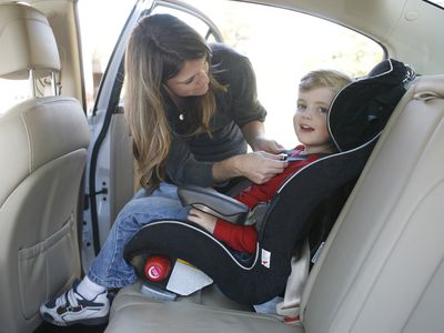 Forward facing 5-point harness car seat