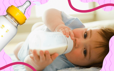 宝宝用奶瓶喝水